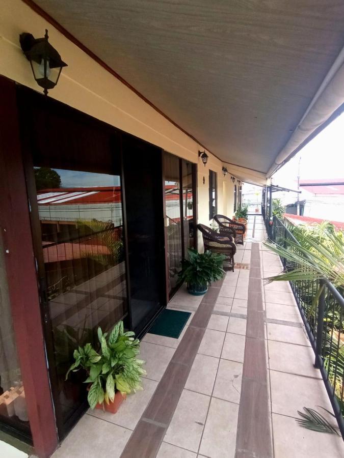 Nirvana Apartament Hostal Río Segundo Εξωτερικό φωτογραφία