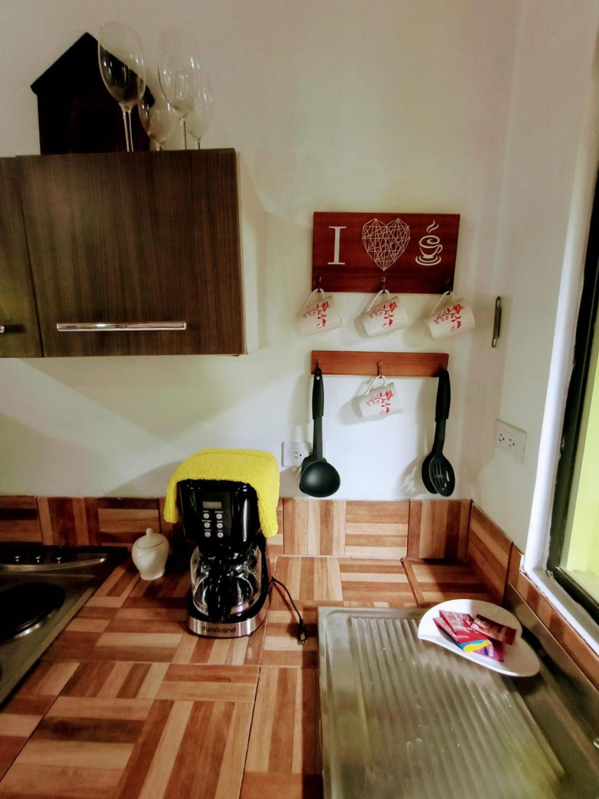 Nirvana Apartament Hostal Río Segundo Εξωτερικό φωτογραφία